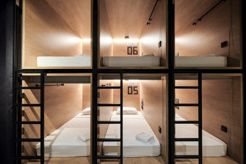 Гостевой дом InBox Capsule Hotel Санкт-Петербург
