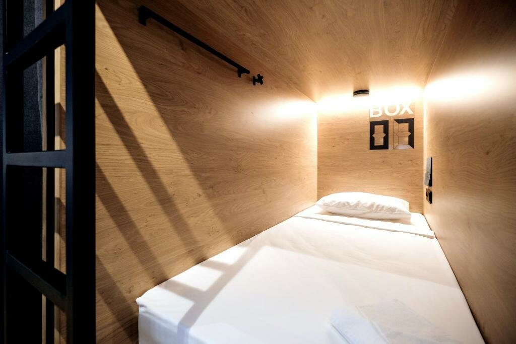 Гостевой дом InBox Capsule Hotel Санкт-Петербург